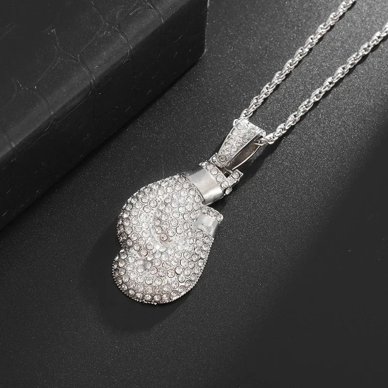 Iced Out Letter Savage Pendant Shiny Bing Cubic Zirconia Hip Hop Necklace Men\\\'s Cool Rock Rap Trend Jewelry