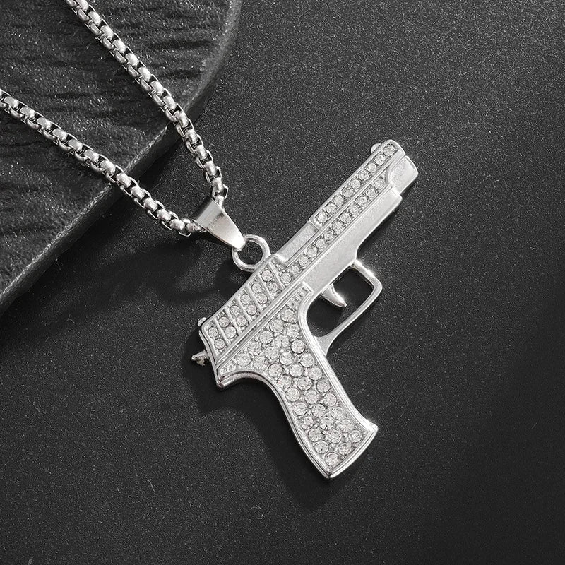 Iced Out Letter Savage Pendant Shiny Bing Cubic Zirconia Hip Hop Necklace Men\\\'s Cool Rock Rap Trend Jewelry